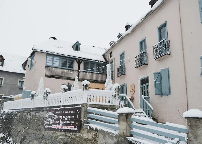 Hostel Baqueira - Refugi Rosta - Alanieve Salardú